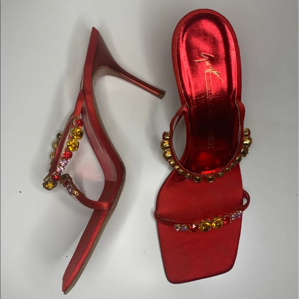 [SOLD] Giuseppe Zanotti Heels